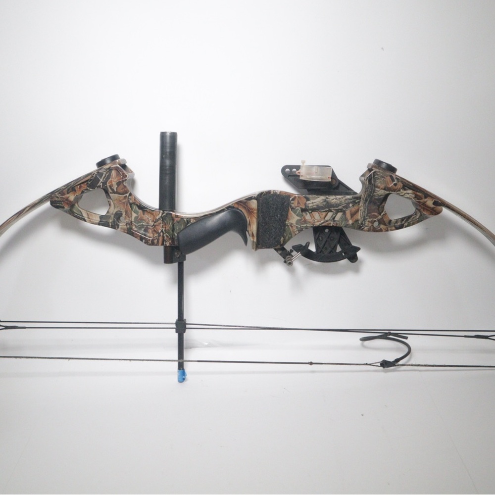 Camouflage Stick thrower/Busnell Monocular NV/Dark Beam Flashlight/Hexcore NVB